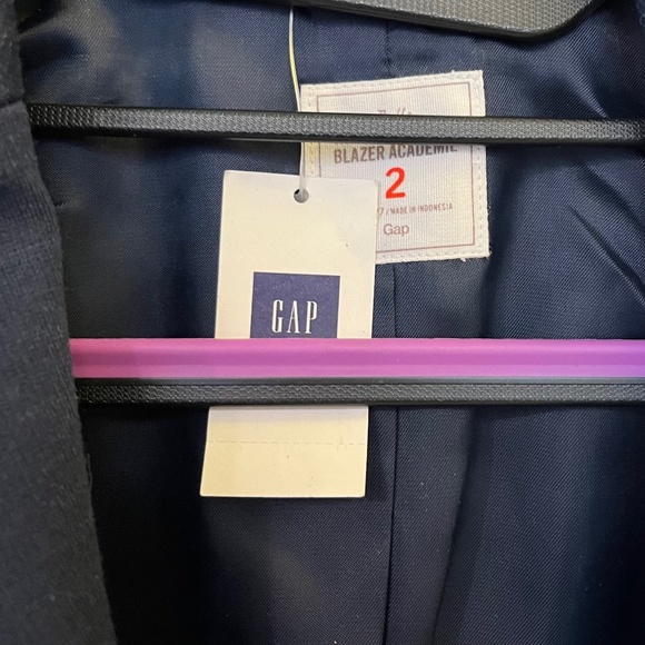 GAP Academy Blazer - NEW WITH TAGS. Navy with Teal Stripe Details. Size 2. - Picture 3 of 5